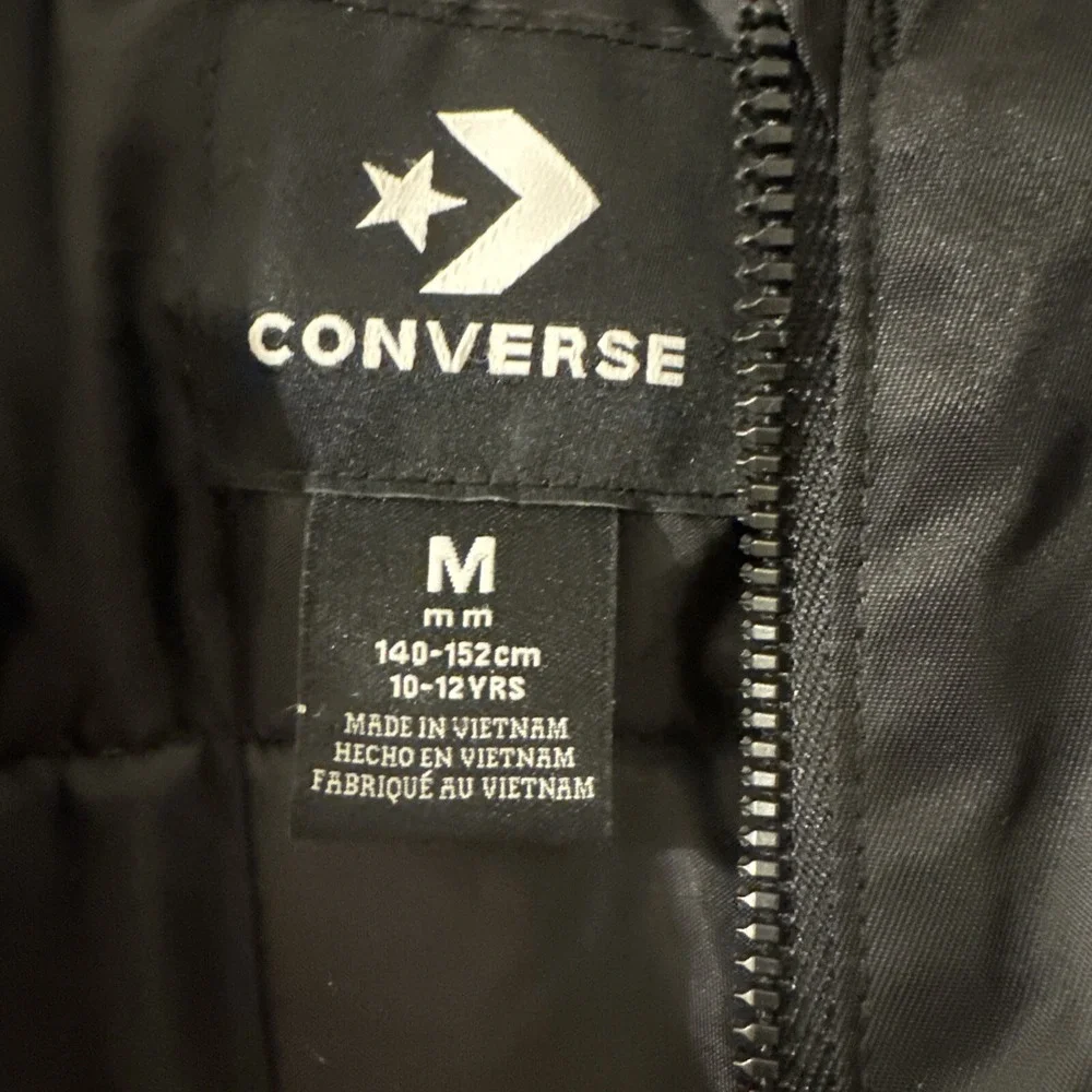 Vtg Converse Bomber Jacket Satin Logo On Back Black Youth Sz M Zipper 10-12 Yrs